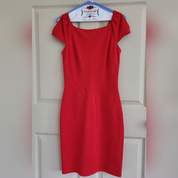 Diane von Furstenberg 'Helen' Red Bodycon Cocktail Dress, Size 6 - Picture 8 of 16